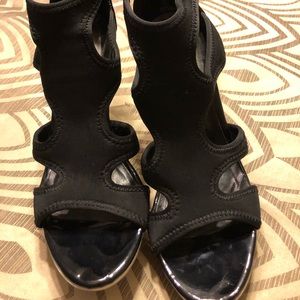 Vera wang new wedges